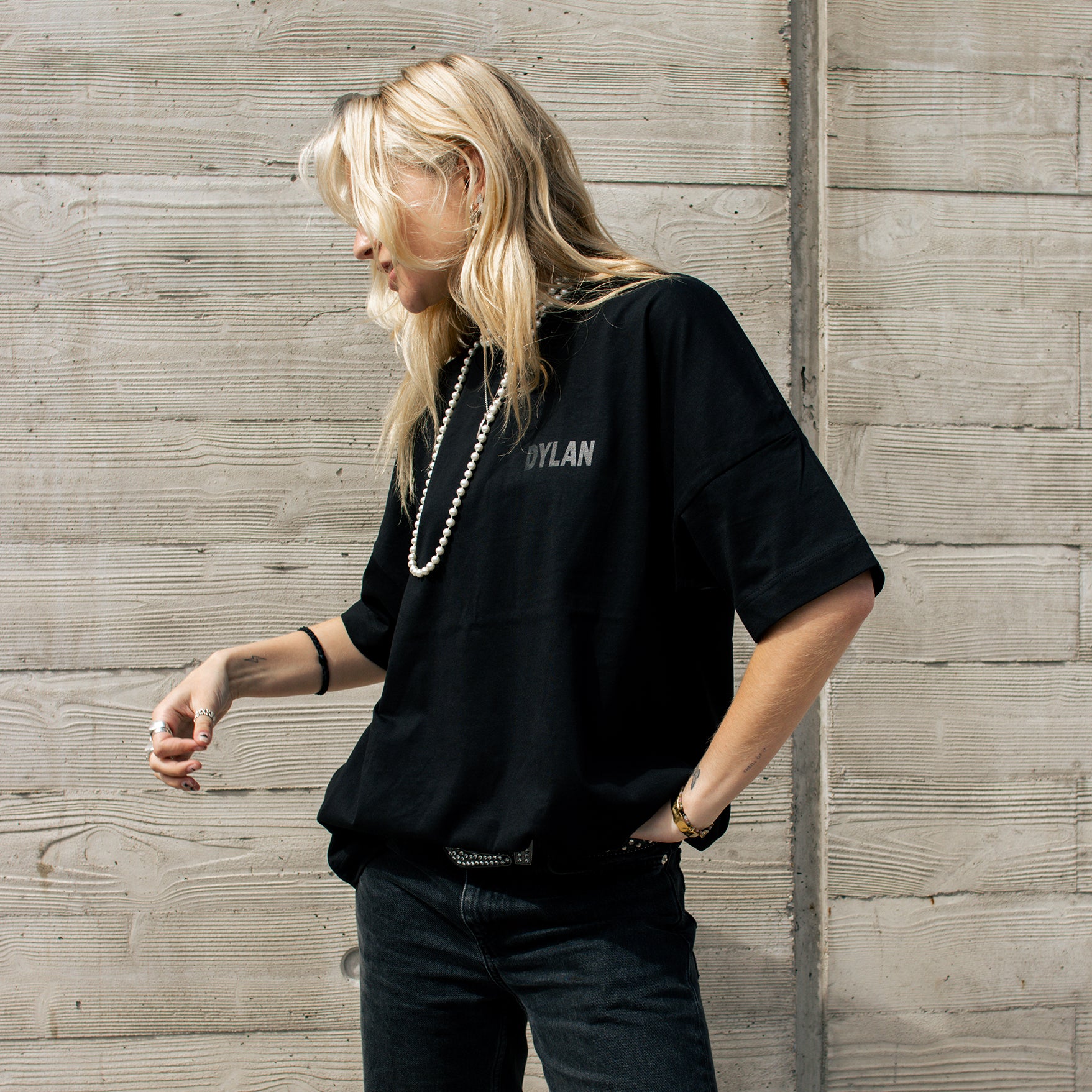 Dylan - Dylan Star Logo Black T-shirt